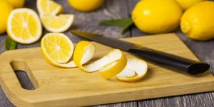 7 Manfaat Kulit Lemon, Bisa Menyembuhkan Batu Empedu !
