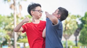 Inilah 5 Hal Penyebab Anak Suka Memukul Temannya